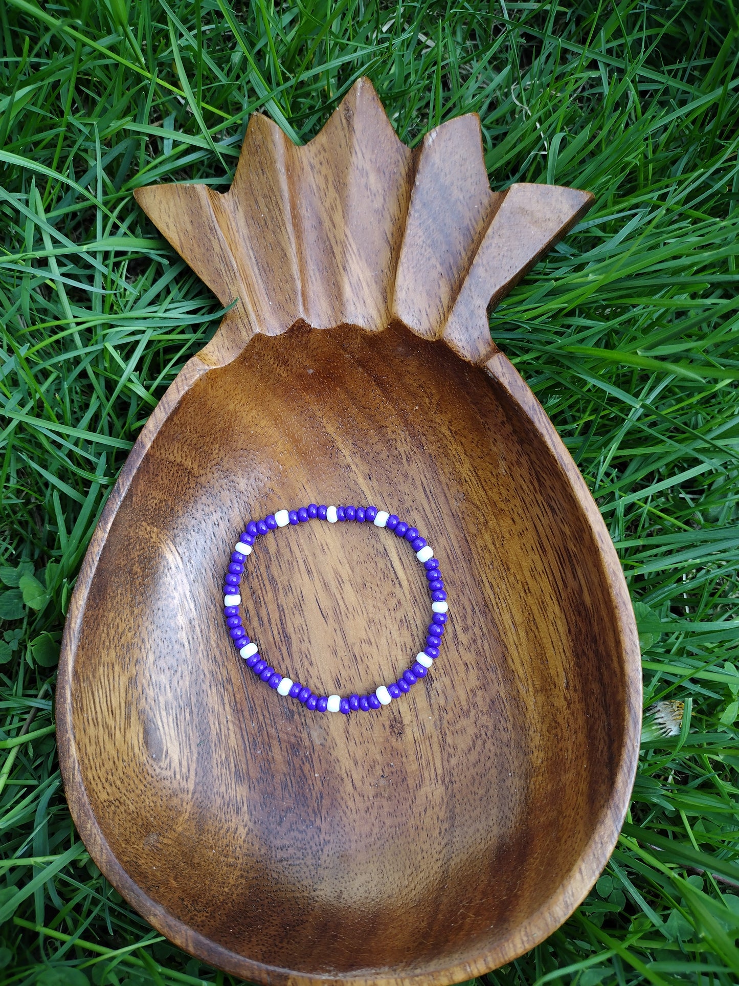 Blue & White Seed Bead Bracelet Pretty Pineapple Bead Pretty Pineapple Bead