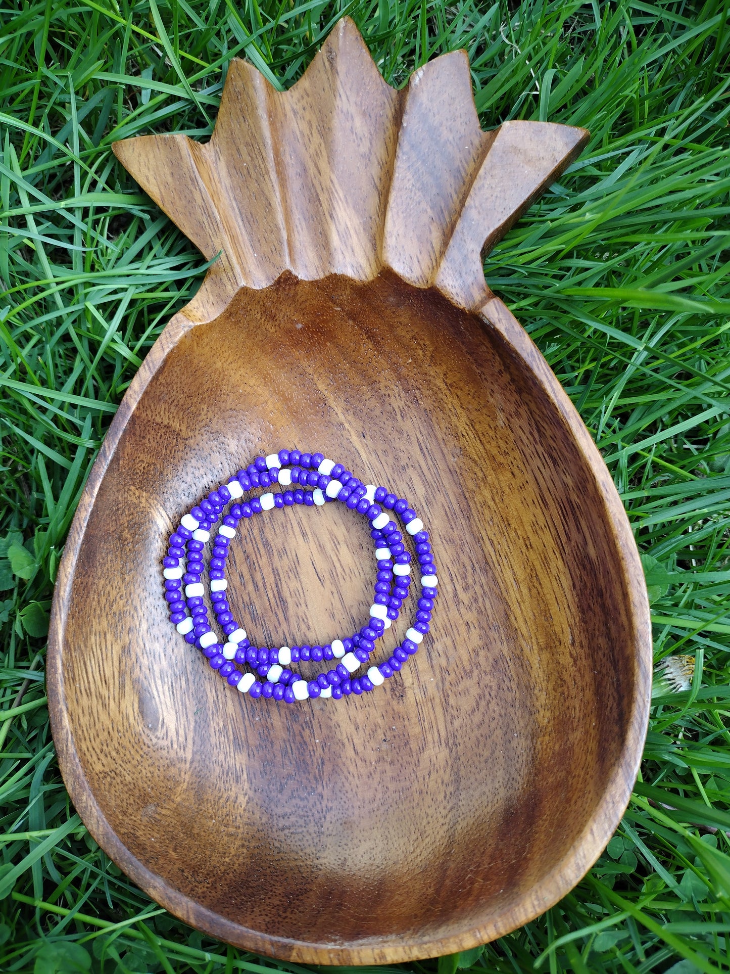Blue & White Seed Bead Bracelet Pretty Pineapple Bead Pretty Pineapple Bead