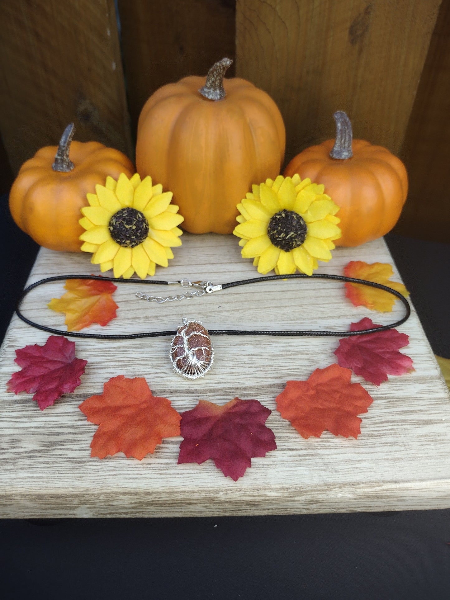 Tree Of Life Pendant Necklace Pretty Pineapple Bead Pretty Pineapple Bead
