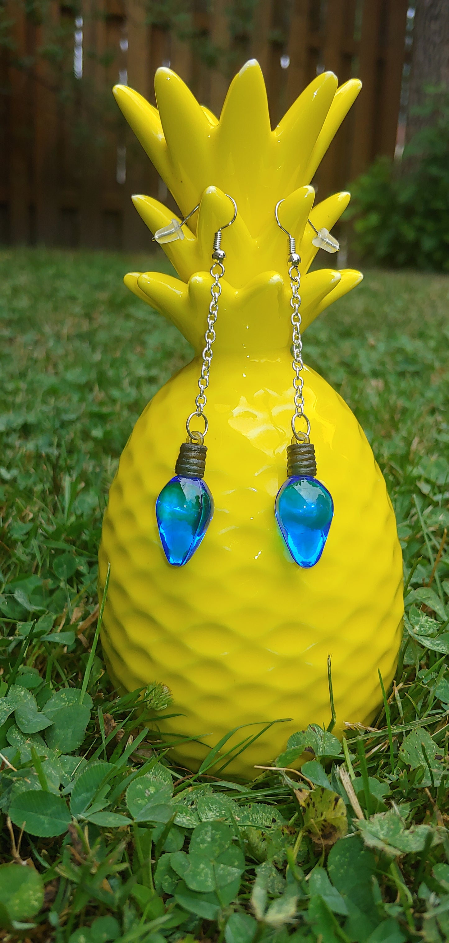 Blue Christmas Bulb Earrings Prettypineapplebead Prettypineapplebead