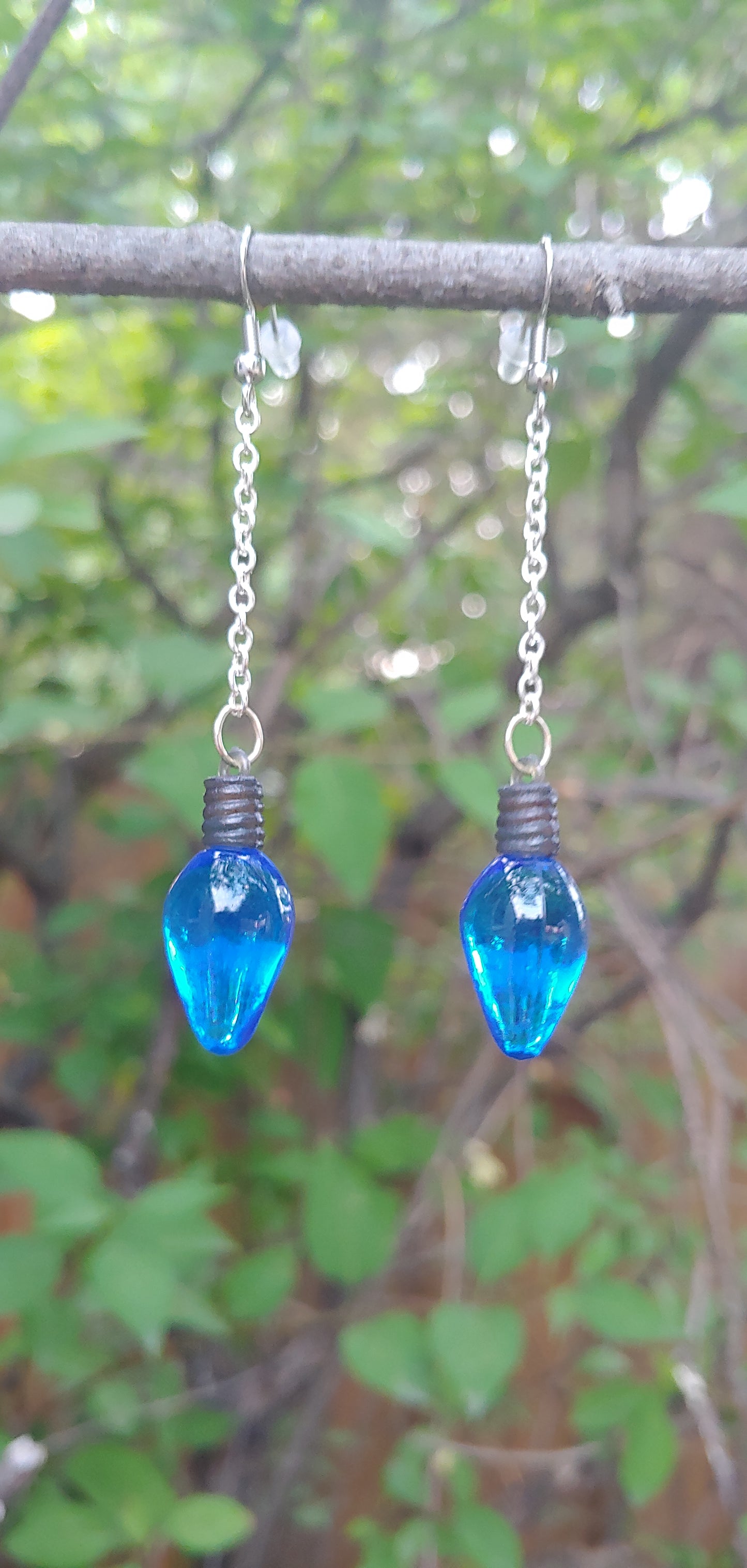 Blue Christmas Bulb Earrings Prettypineapplebead Prettypineapplebead