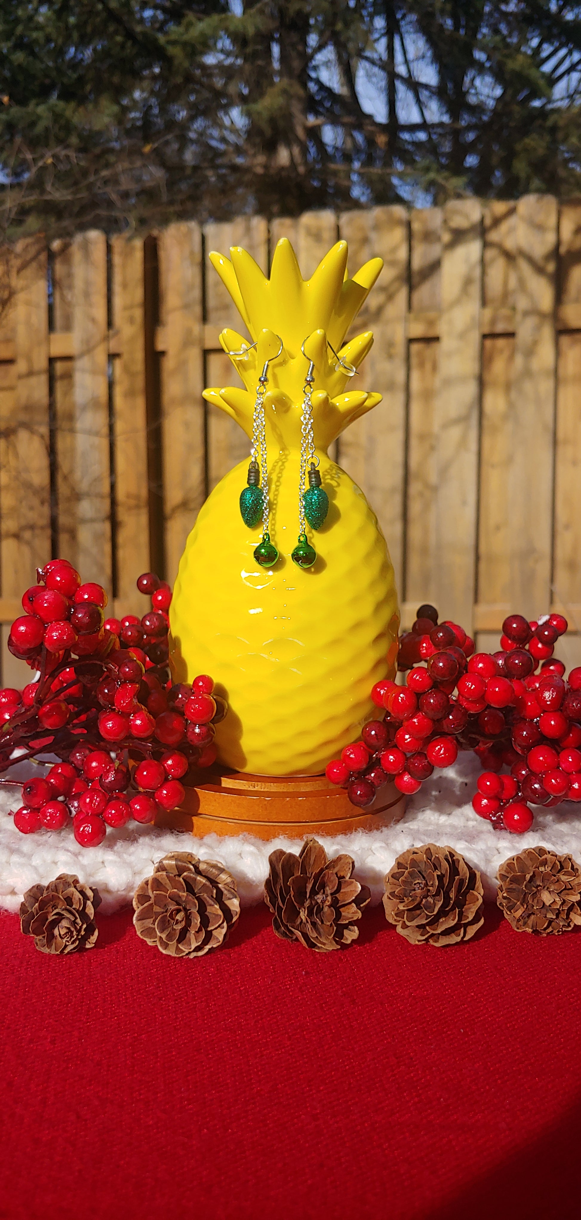 Green Jingle Bells & Glitter Lights Prettypineapplebead Prettypineapplebead