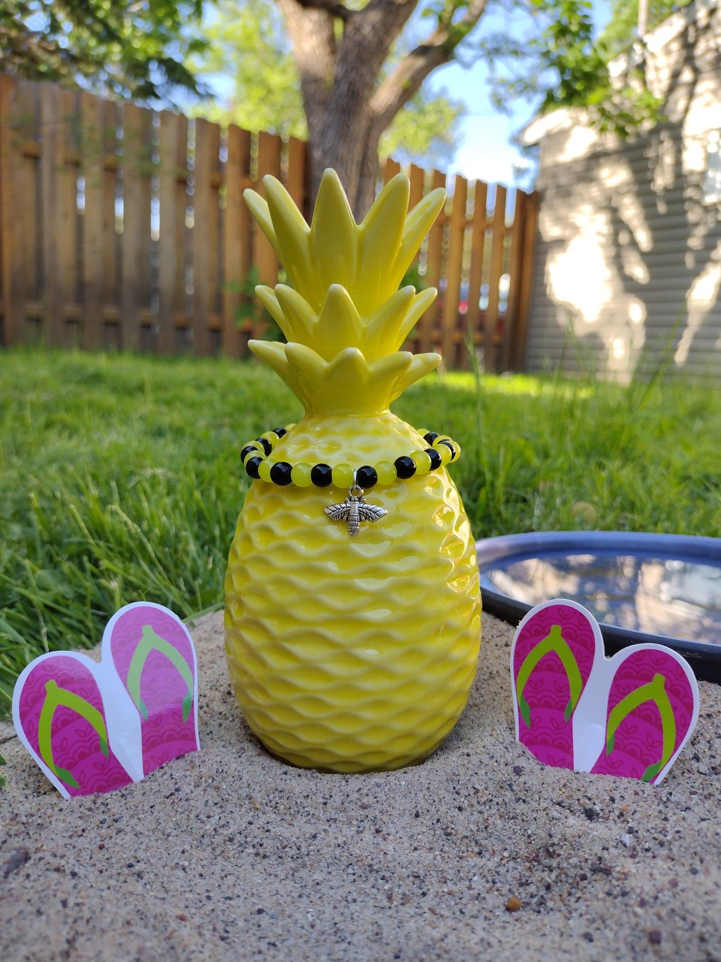 Bee Bracelet freeshipping - Pretty Pineapple Bead
