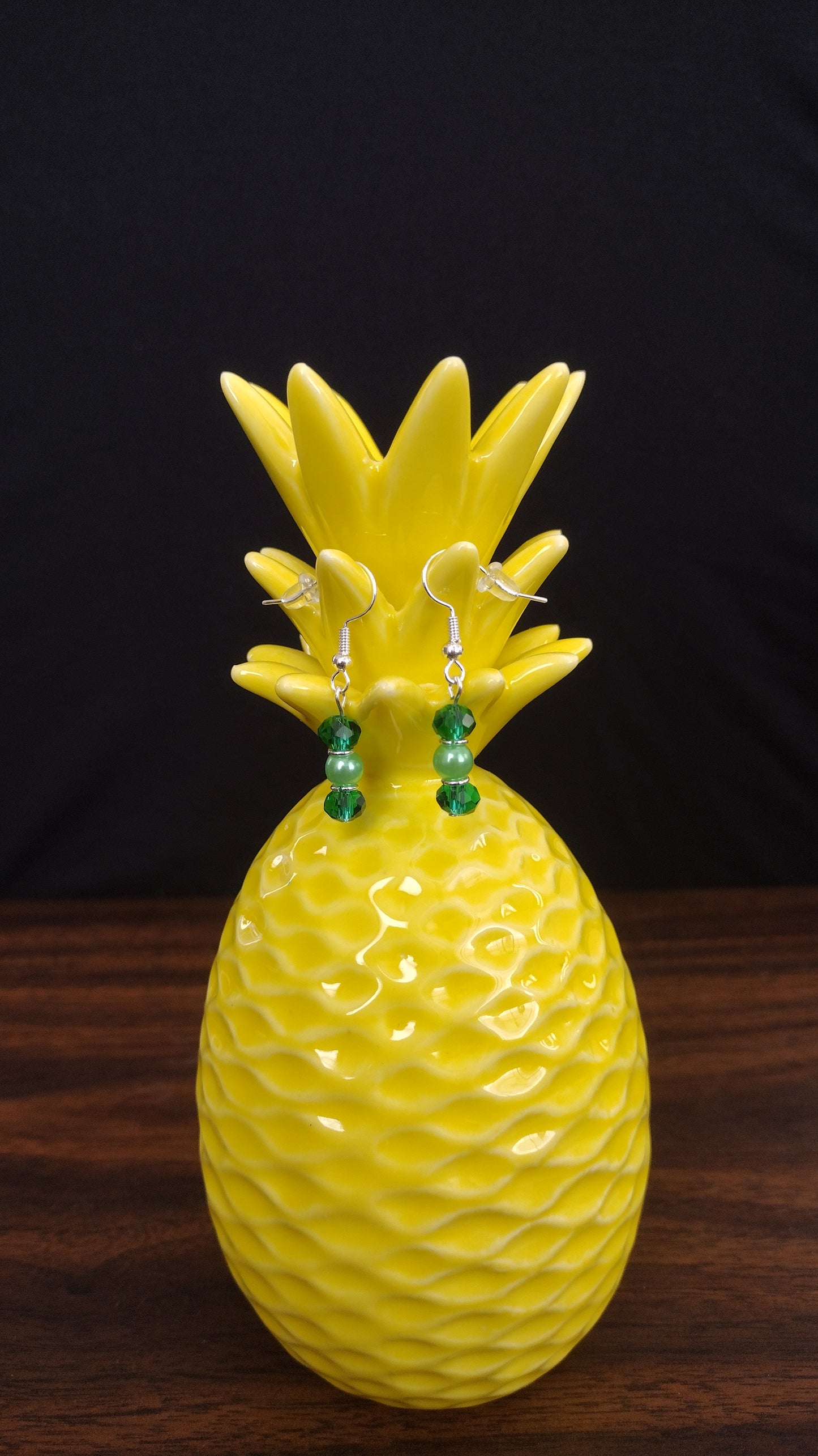 Green Shorty Earrings Pretty Pineapple Bead Pretty Pineapple Bead