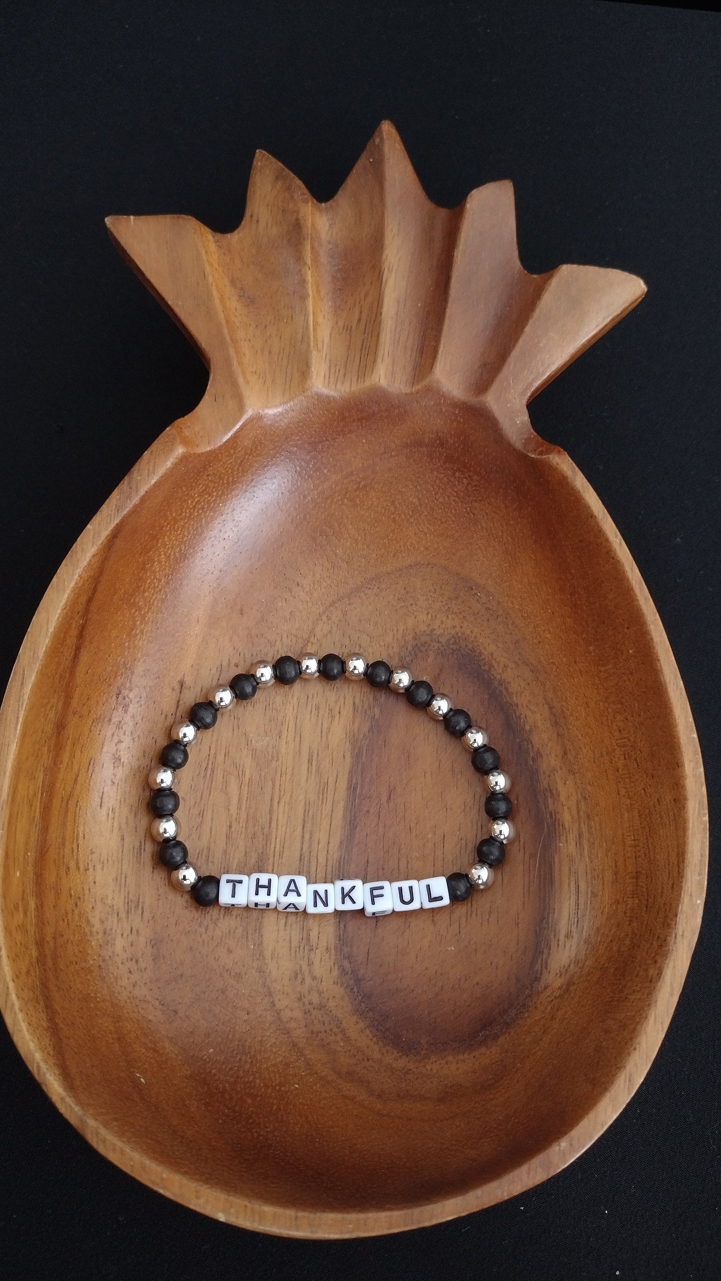 Thankful Stretchy Bracelet Pretty Pineapple Bead Pretty Pineapple Bead