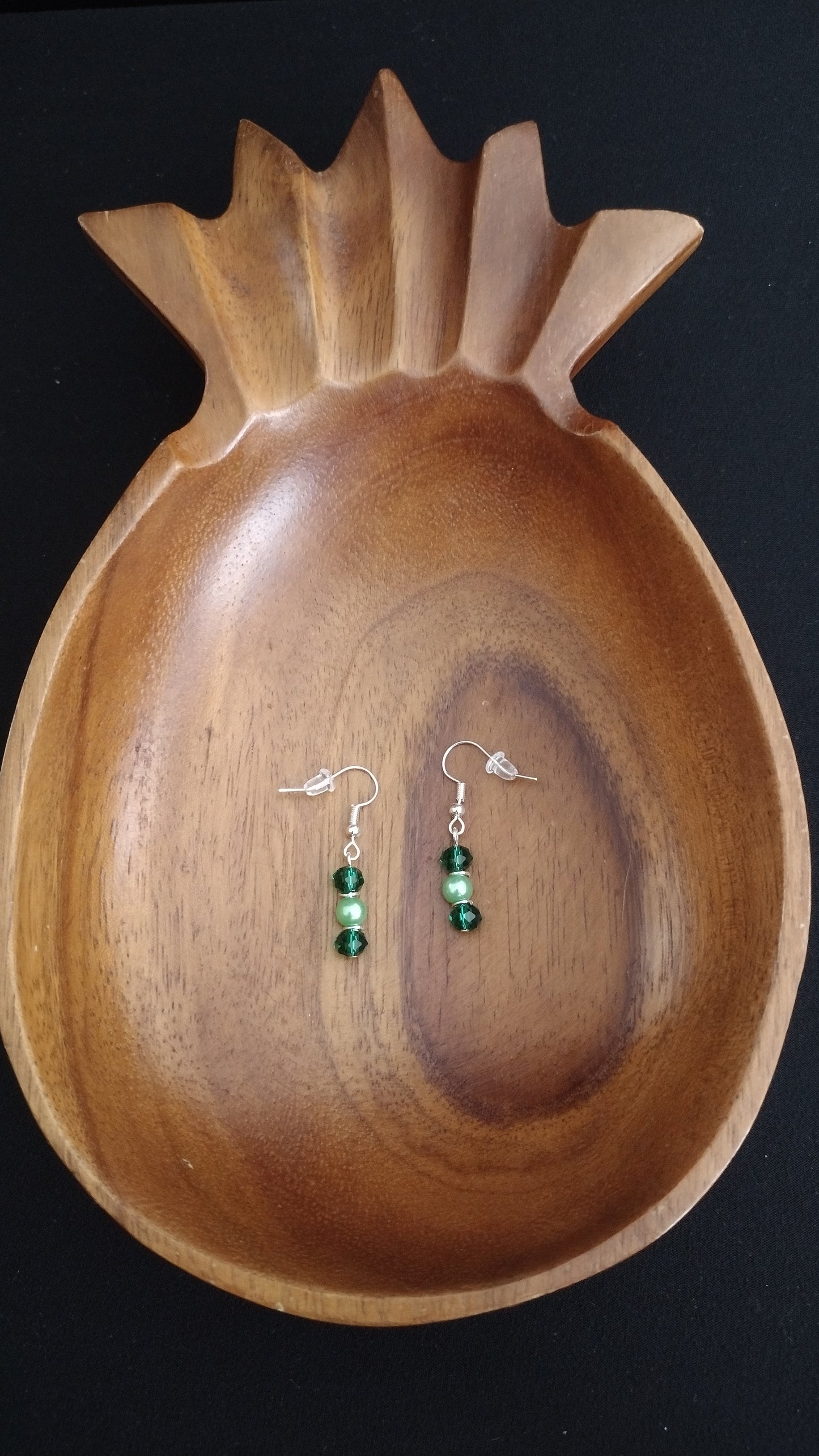 Green Shorty Earrings Pretty Pineapple Bead Pretty Pineapple Bead