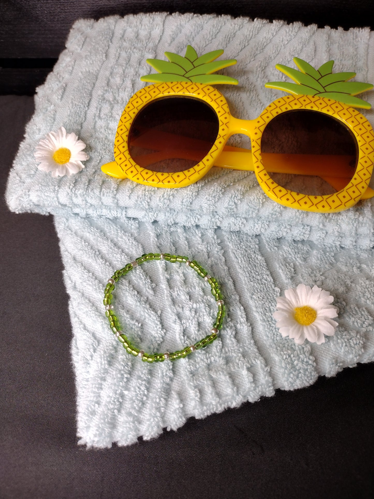 Green Seed Bead Bracelet Pretty Pineapple Bead Pretty Pineapple Bead