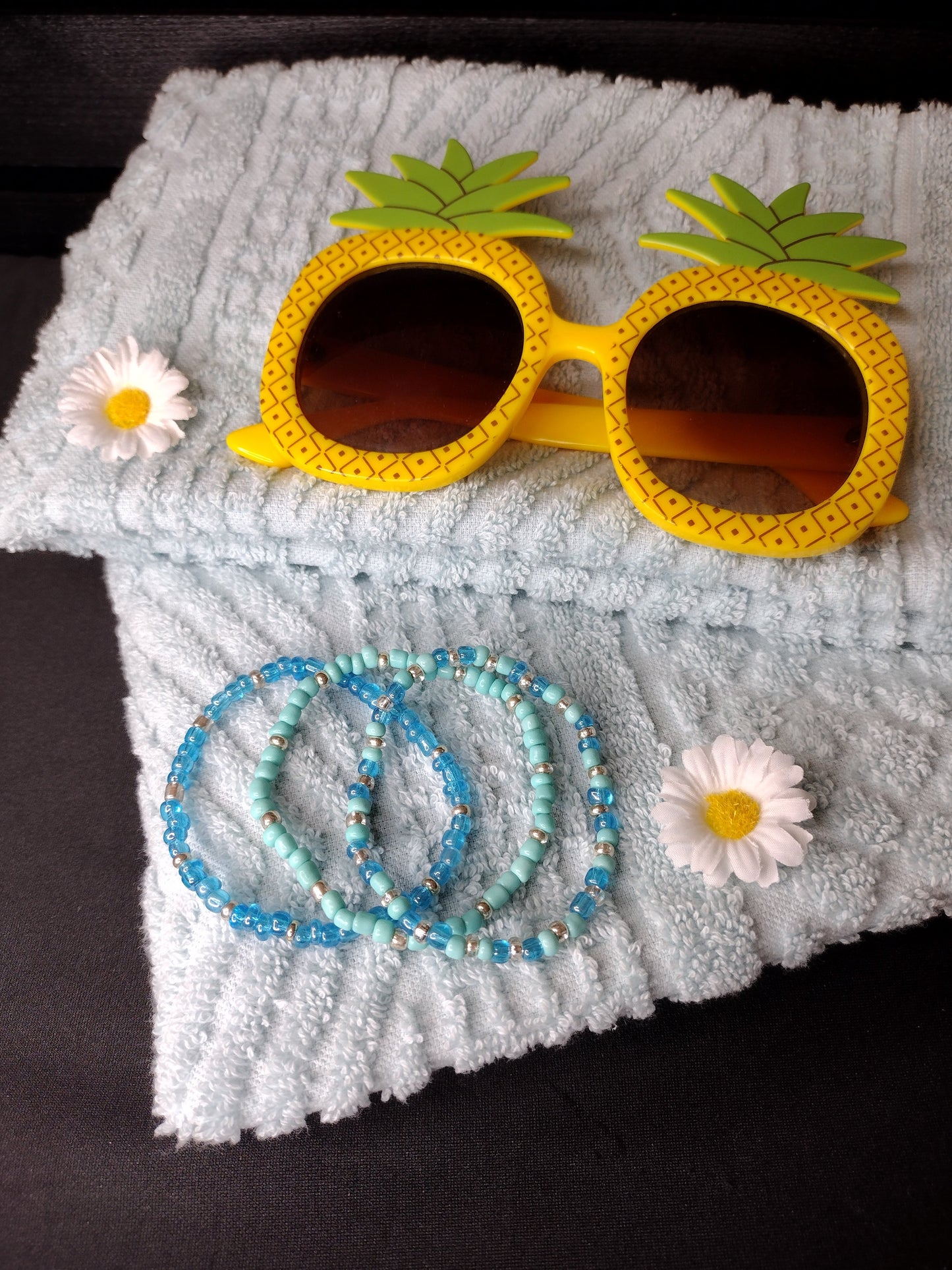 Turquoise Seed Bead Bracelet Pretty Pineapple Bead Pretty Pineapple Bead