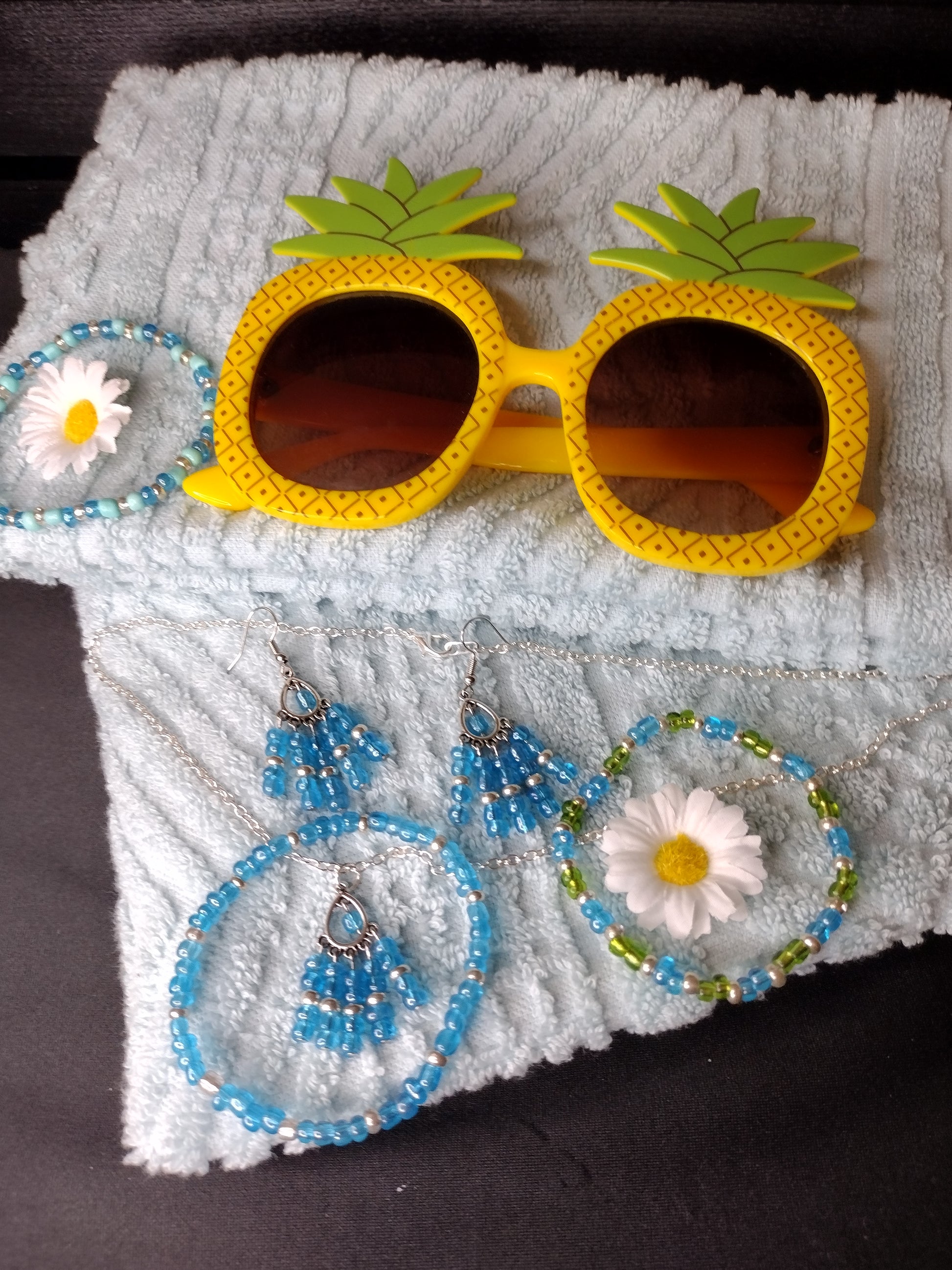 Blue Fringe Earrings Pretty Pineapple Bead Pretty Pineapple Bead