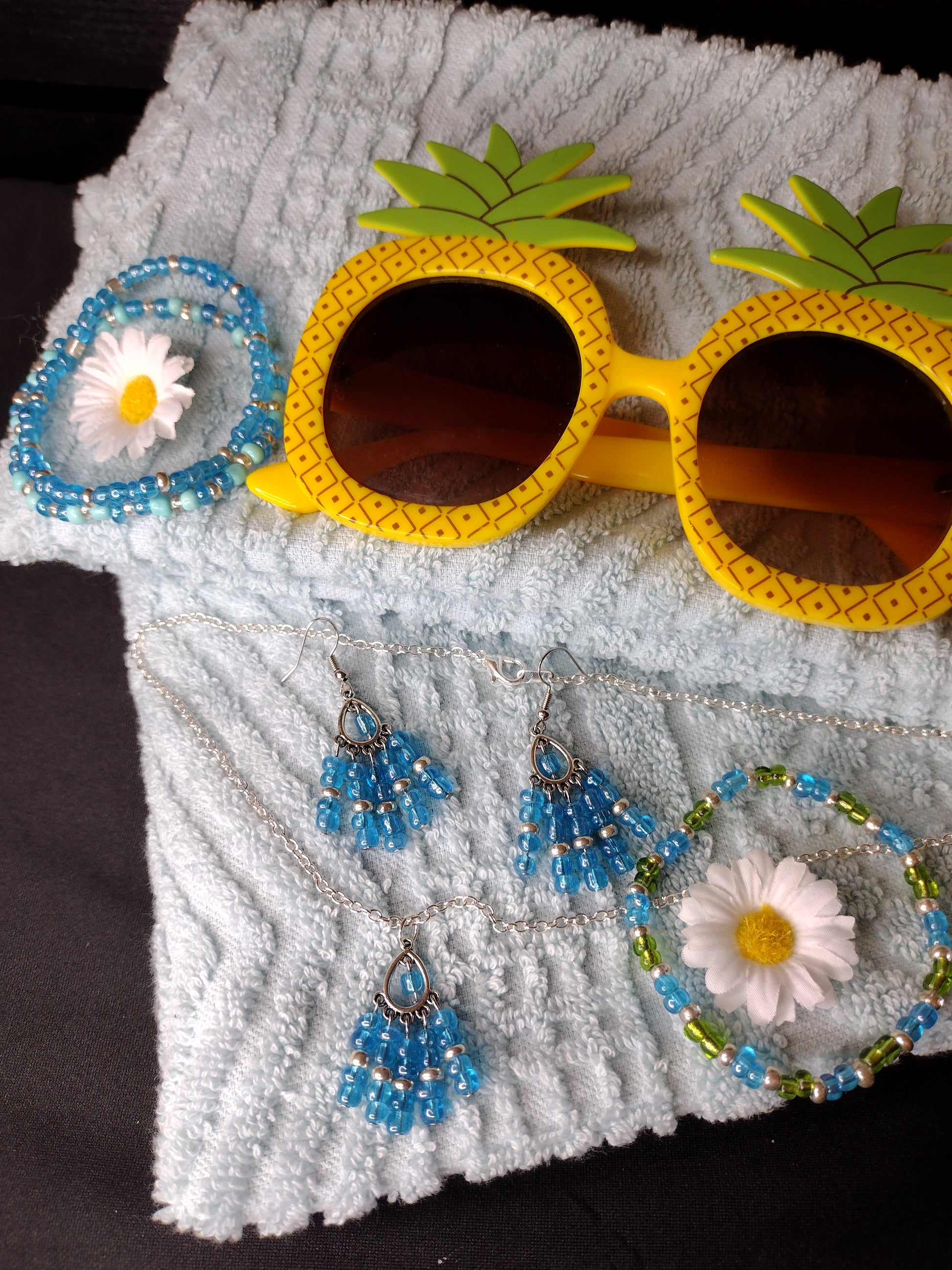 Blue Fringe Earrings Pretty Pineapple Bead Pretty Pineapple Bead