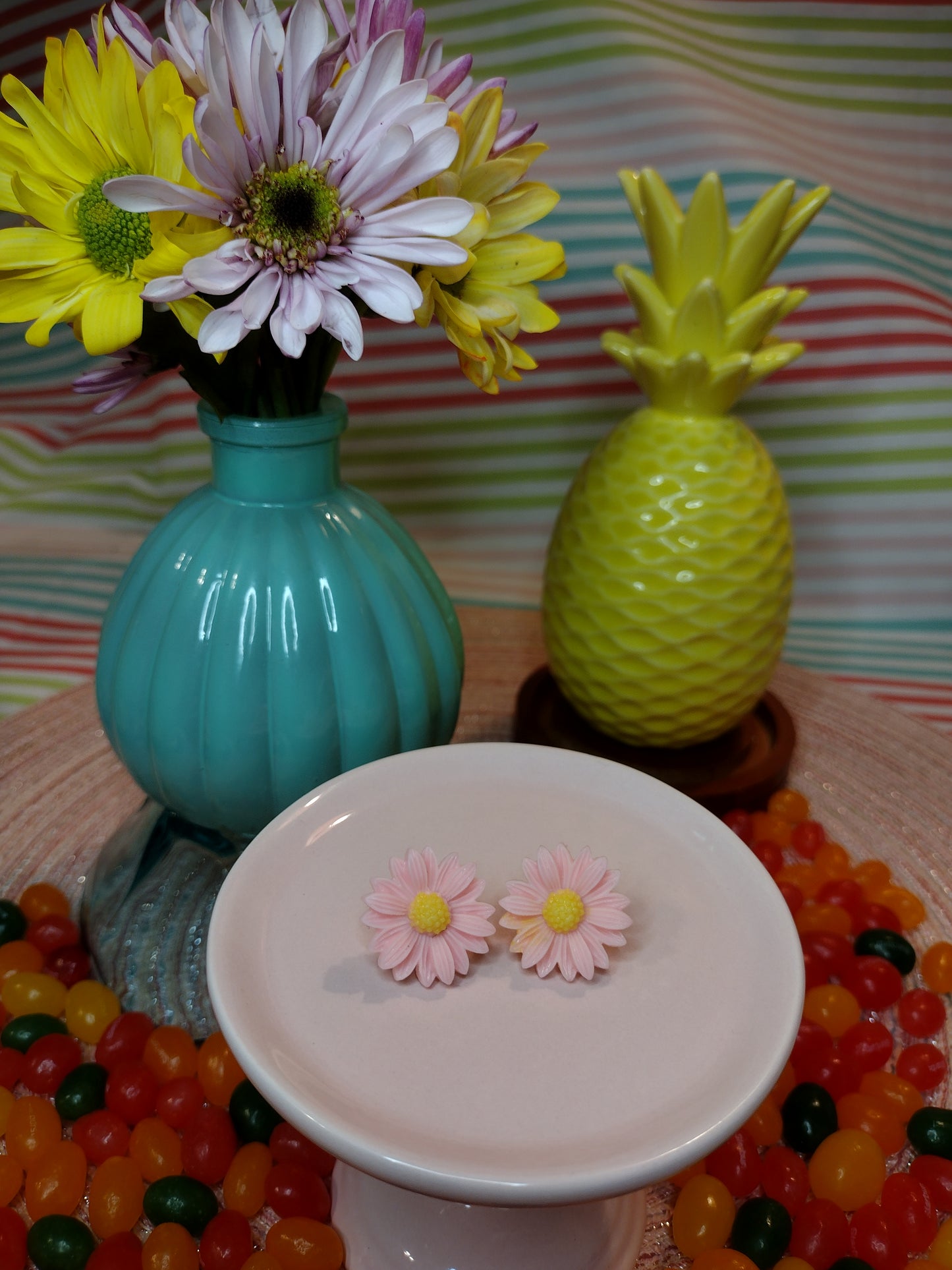 Large Pink Daisy Flower Stud Earrings Pretty Pineapple Bead Pretty Pineapple Bead