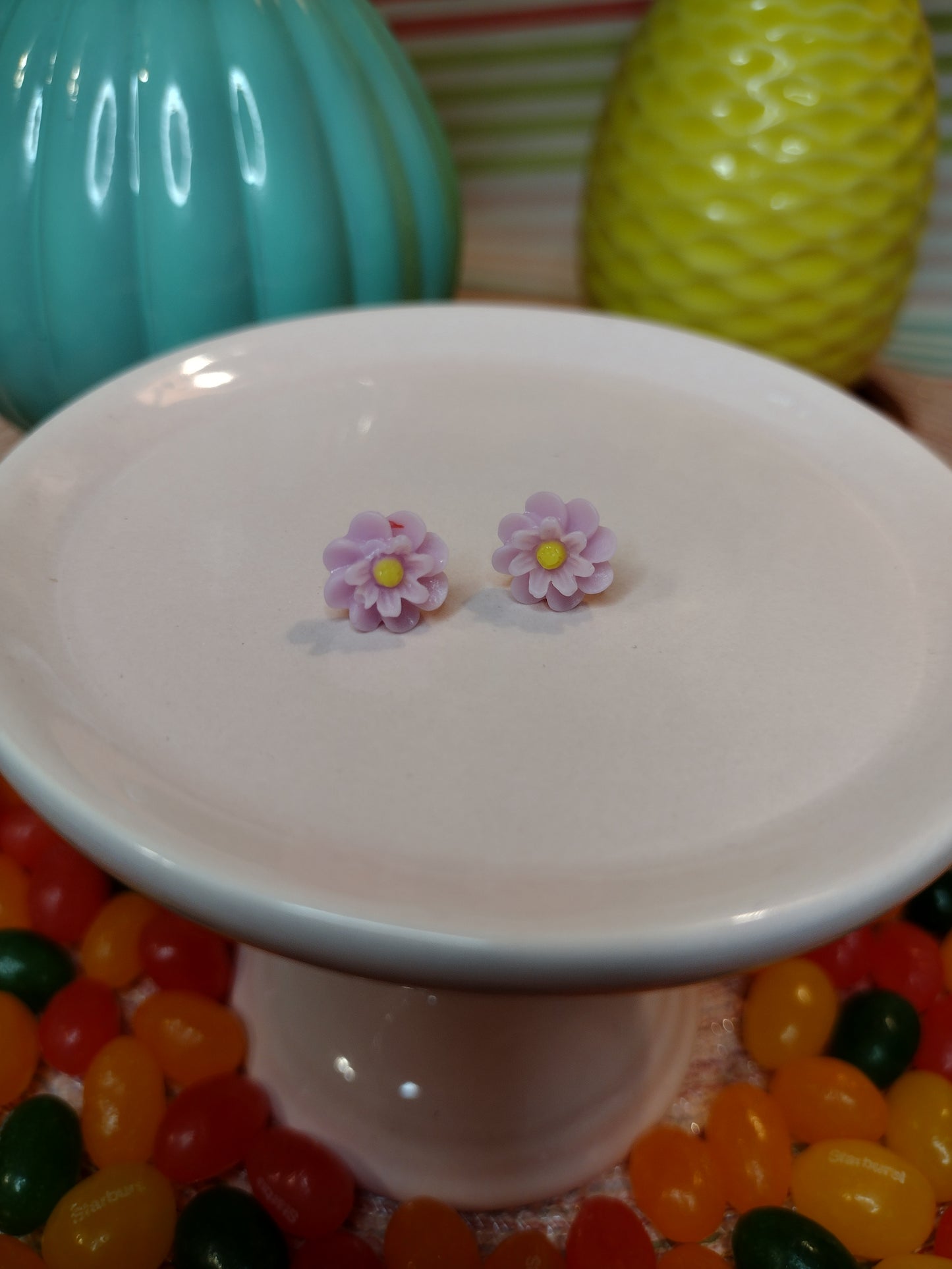 Small Purple Flower Stud Earrings Pretty Pineapple Bead Pretty Pineapple Bead