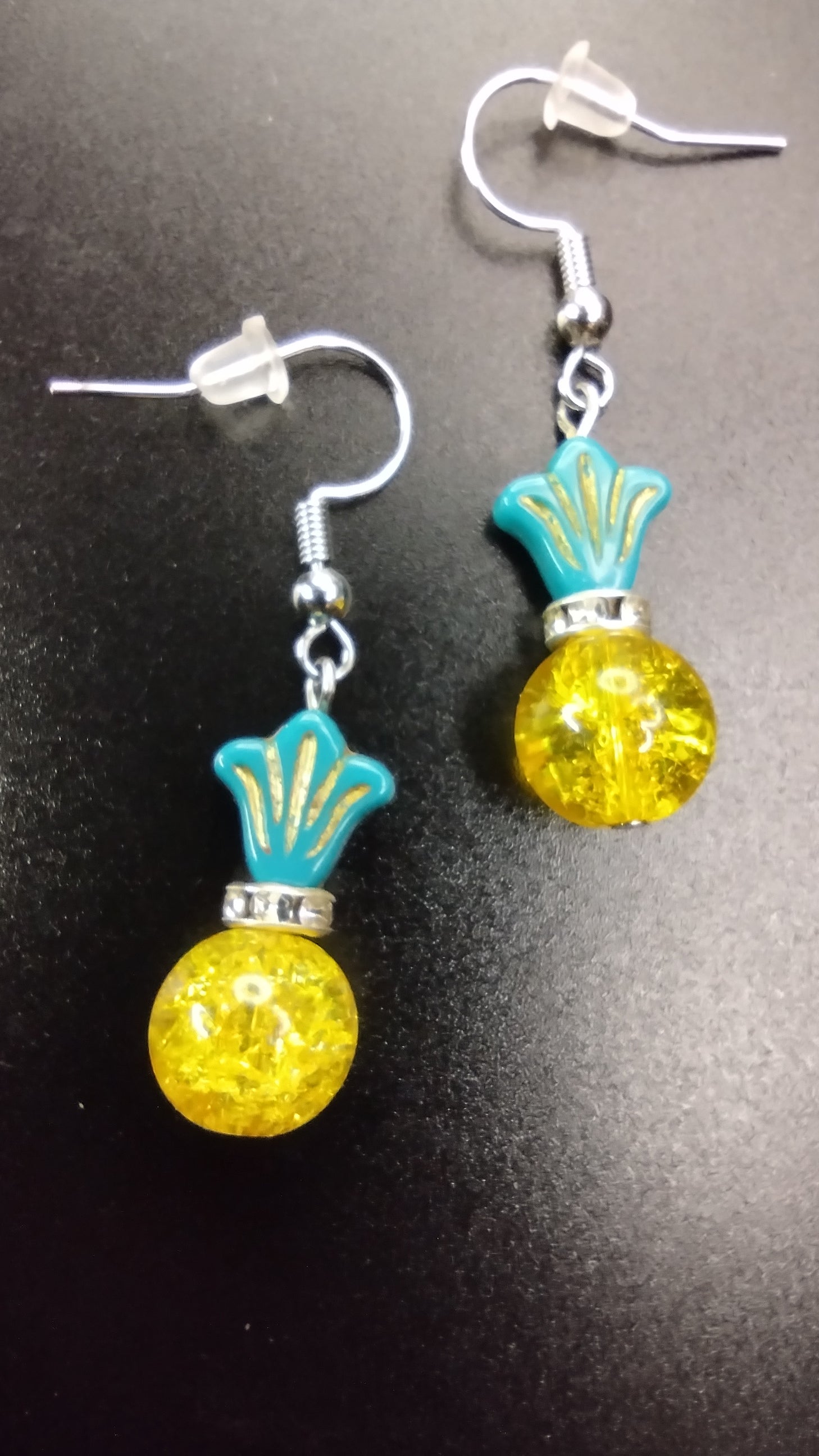 Pineapple Earrings Pretty Pineapple Bead  Pretty Pineapple Bead