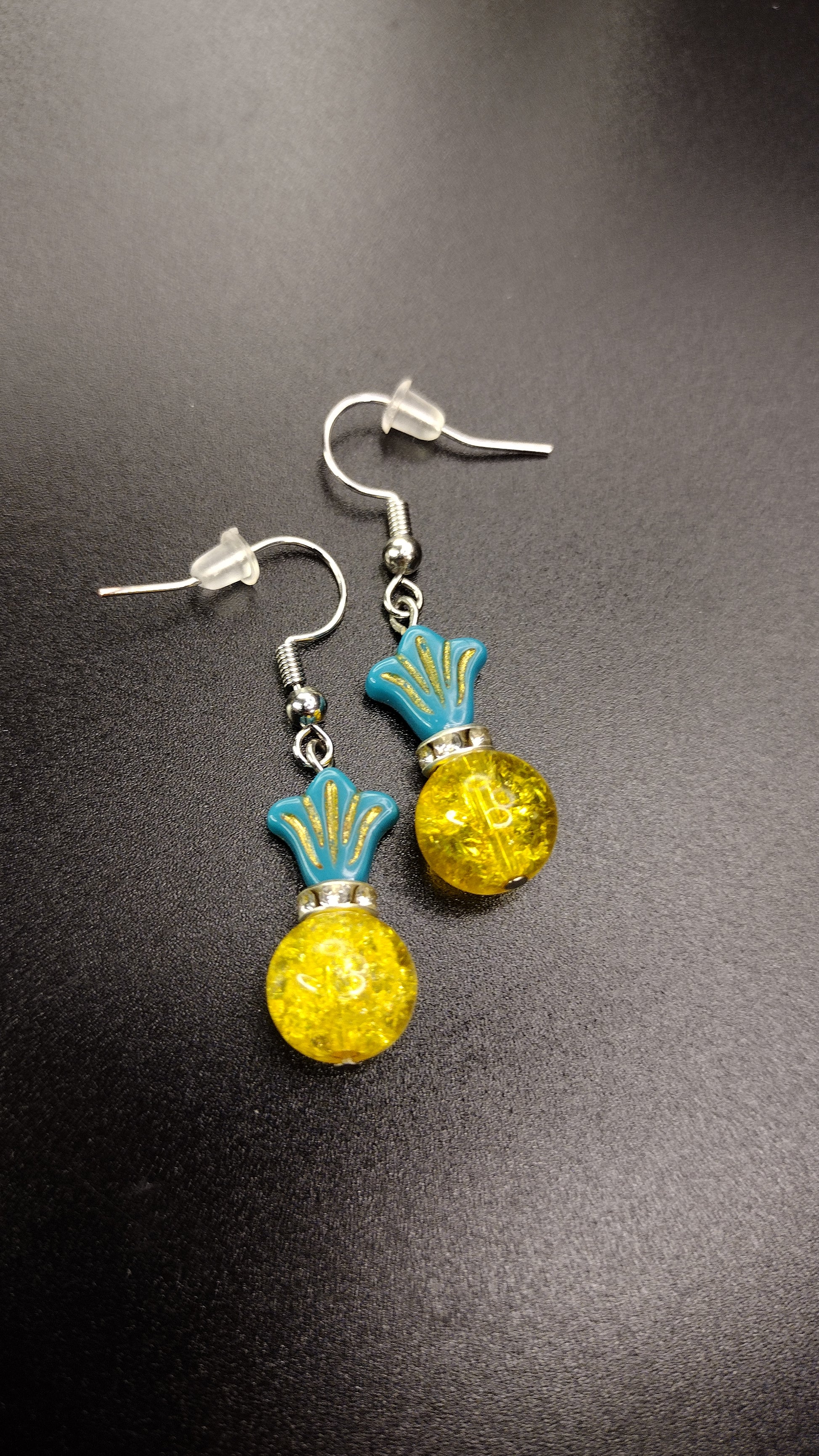 Pineapple Earrings Pretty Pineapple Bead  Pretty Pineapple Bead