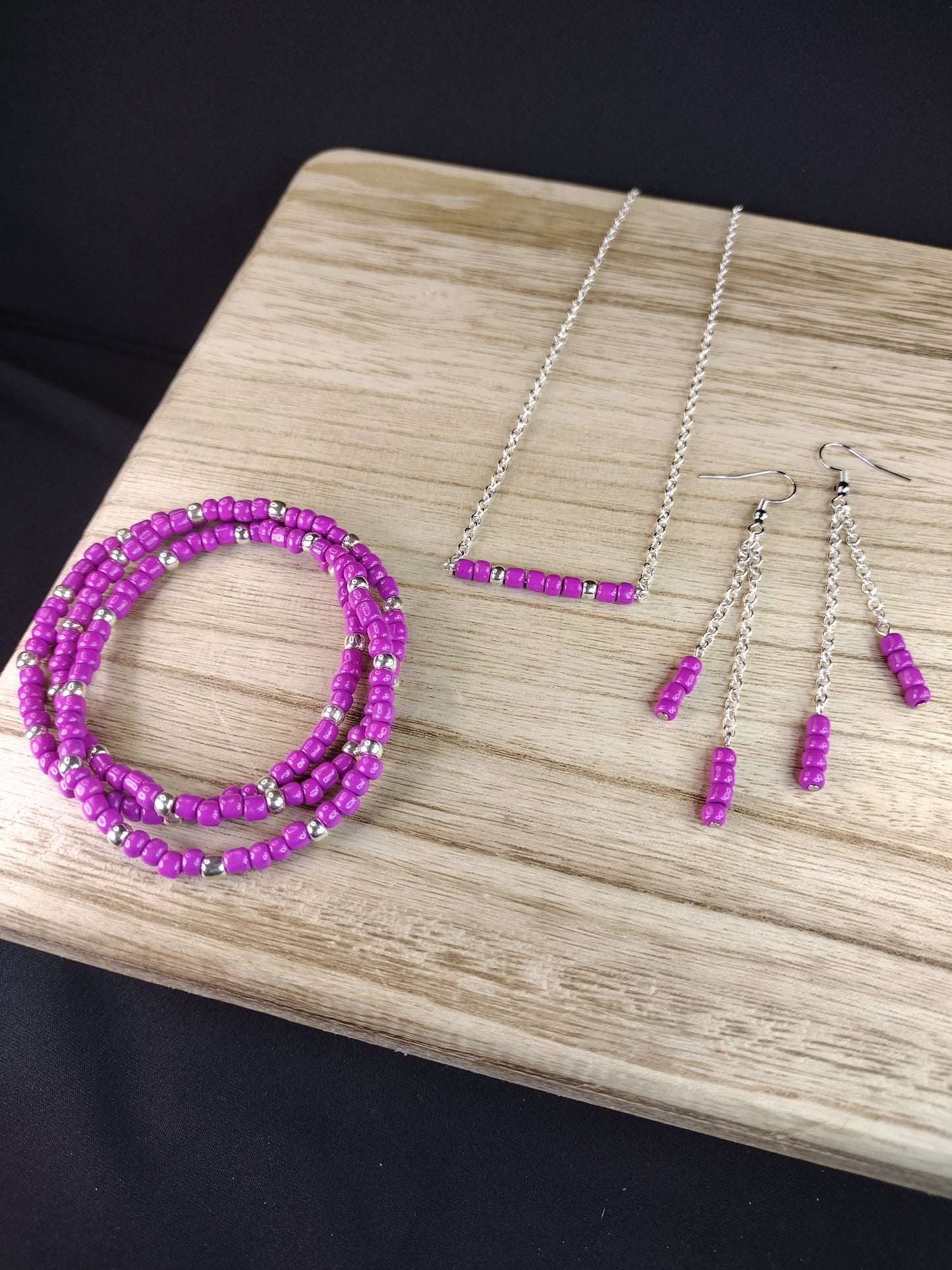 Magenta Seed Bead & Chain Drop Earrings Pretty Pineapple Bead Pretty Pineapple Bead