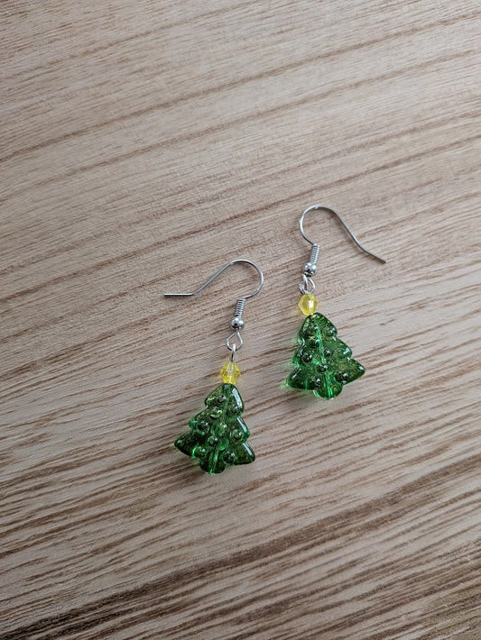Christmas Tree Earrings Pretty Pineapple Bead  Pretty Pineapple Bead
