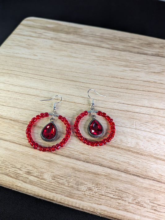 ❤️ Red Gem Drop Seed Bead Hoop Earrings – Bold, Elegant & Eye-Catching Pretty Pineapple Bead Pretty Pineapple Bead